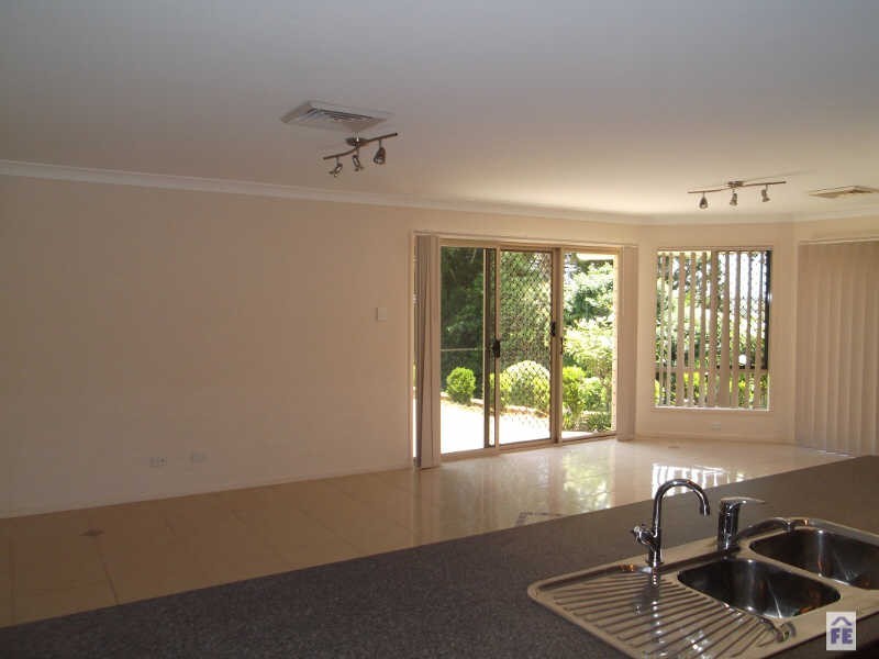82 Moore Street, Kingaroy QLD 4610