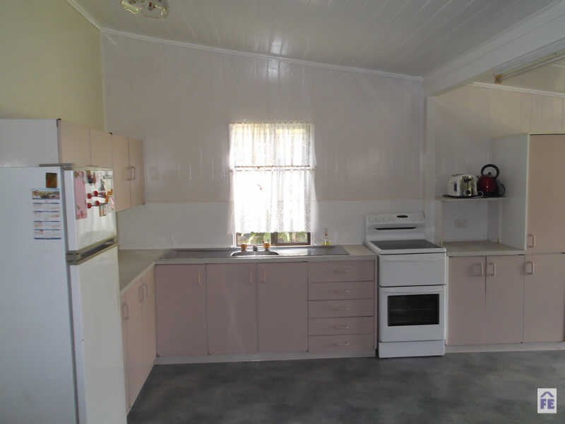 36 Hodge Street, Kingaroy QLD 4610