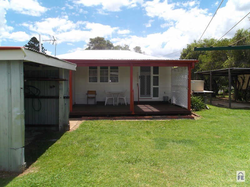 36 Hodge Street, Kingaroy QLD 4610