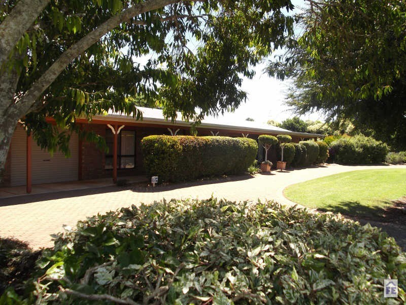 8 Tarong Drive, Kingaroy QLD 4610