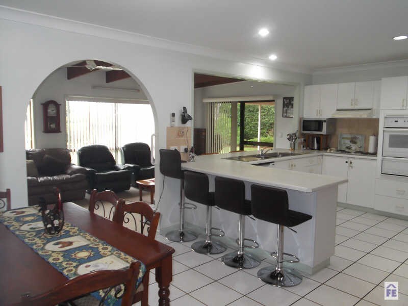 8 Tarong Drive, Kingaroy QLD 4610
