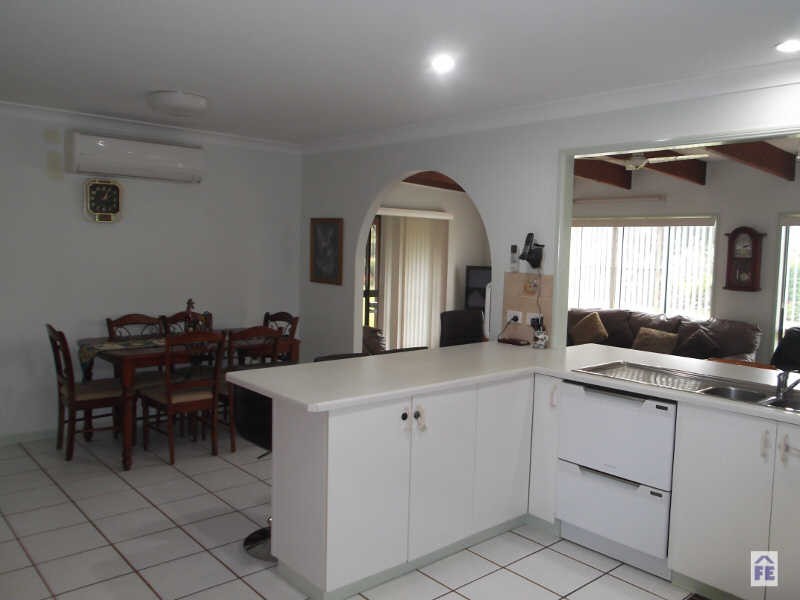 8 Tarong Drive, Kingaroy QLD 4610