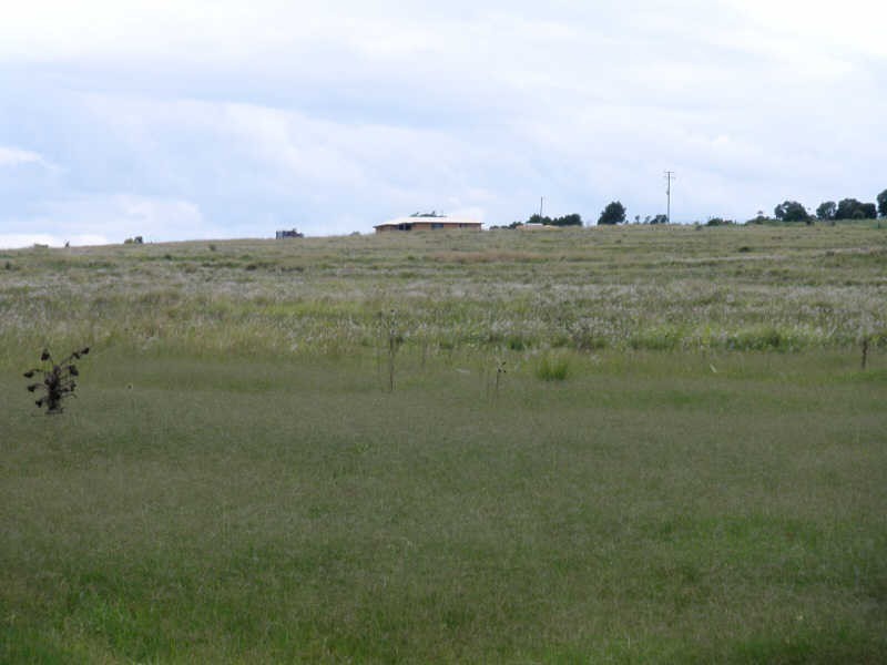 98 Woods Road, Wooroolin QLD 4608