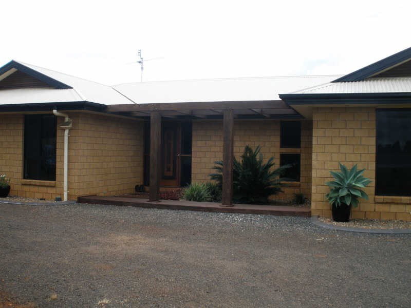 98 Woods Road, Wooroolin QLD 4608