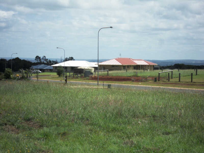 9-11 Lorikeet Circuit, Kingaroy QLD 4610