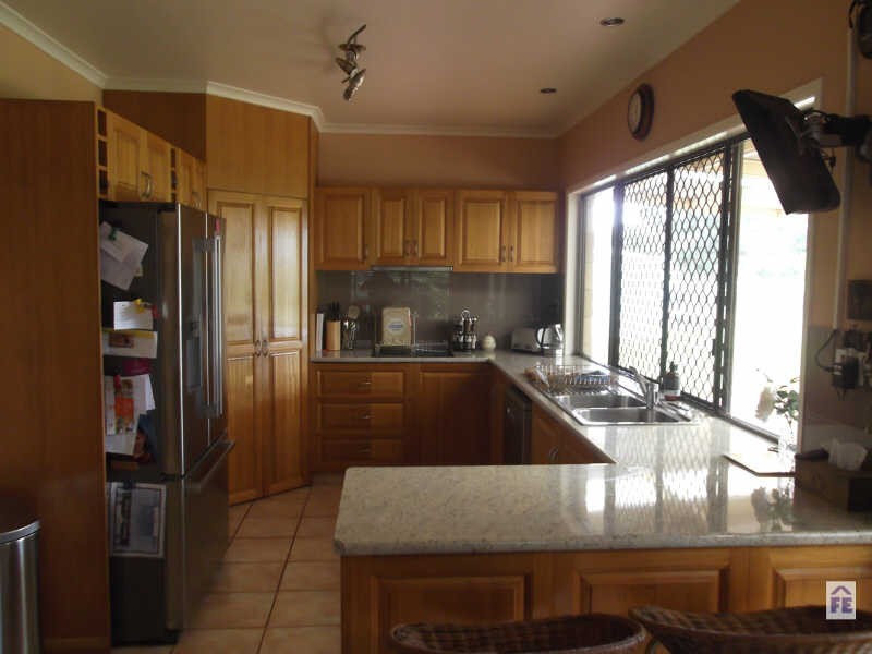 210 Lankowskis Road, Taabinga QLD 4610