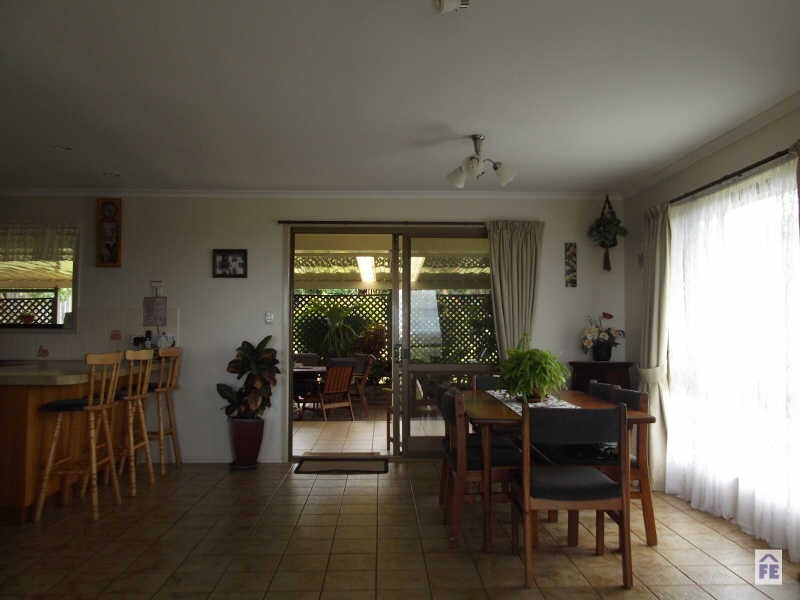 18 Adermann Drive, Kingaroy QLD 4610
