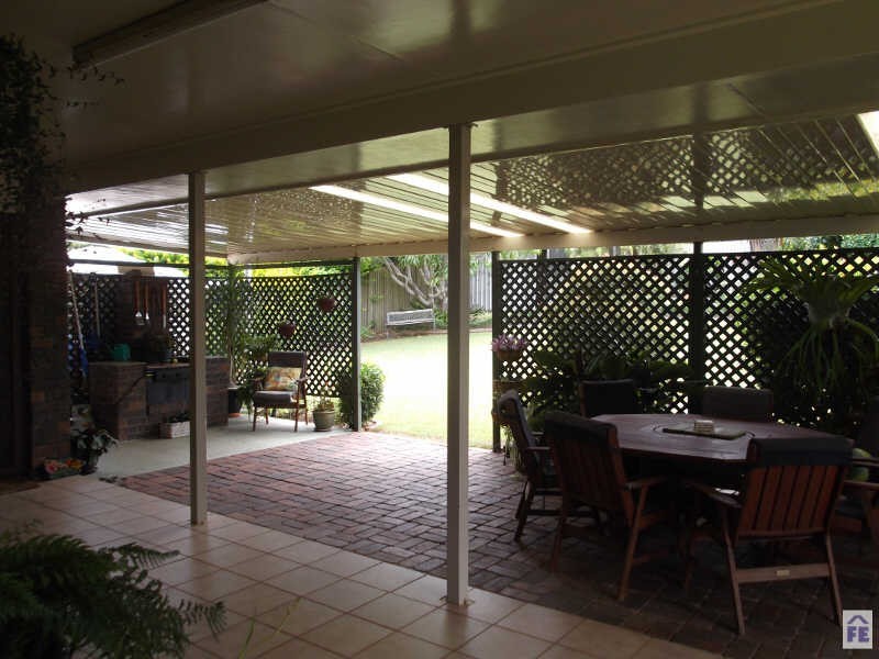 18 Adermann Drive, Kingaroy QLD 4610