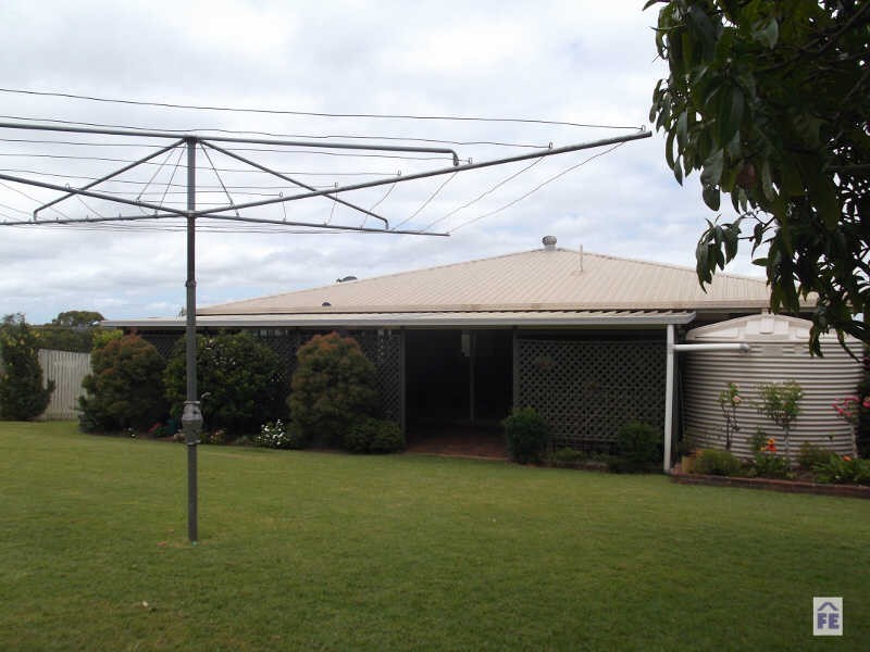 18 Adermann Drive, Kingaroy QLD 4610