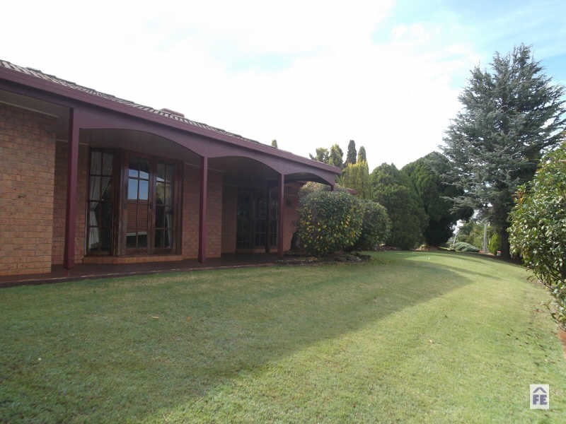 5 Candello Close, Kingaroy QLD 4610