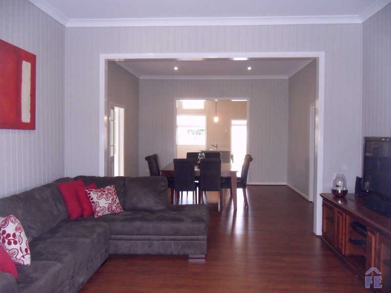 12 Thorn Street, Kingaroy QLD 4610