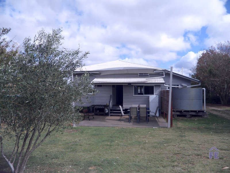 12 Thorn Street, Kingaroy QLD 4610