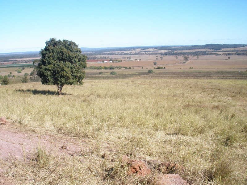245 Woods Road, Wooroolin QLD 4608