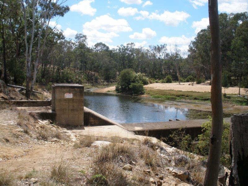 530 The Weir Road, Proston QLD 4613