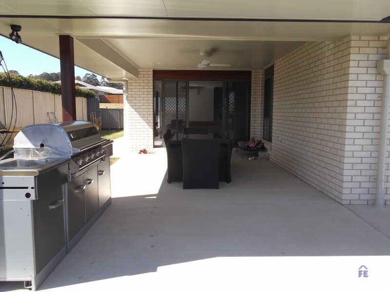19 Bridgeman Parade, Kingaroy QLD 4610