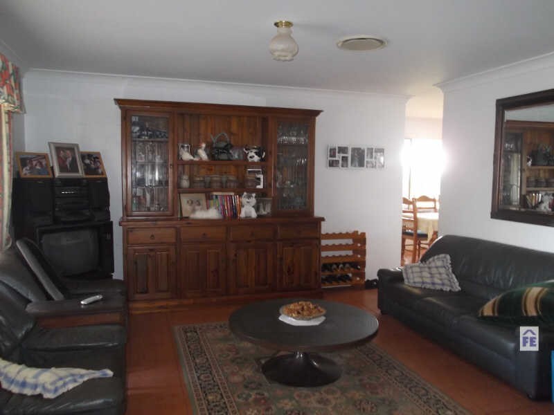 15 Couchmans Road, Kingaroy QLD 4610