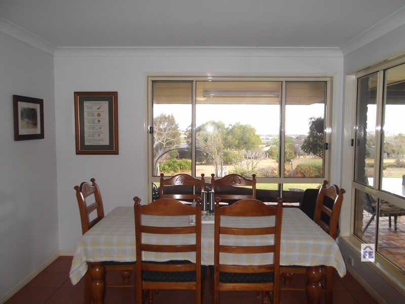 15 Couchmans Road, Kingaroy QLD 4610