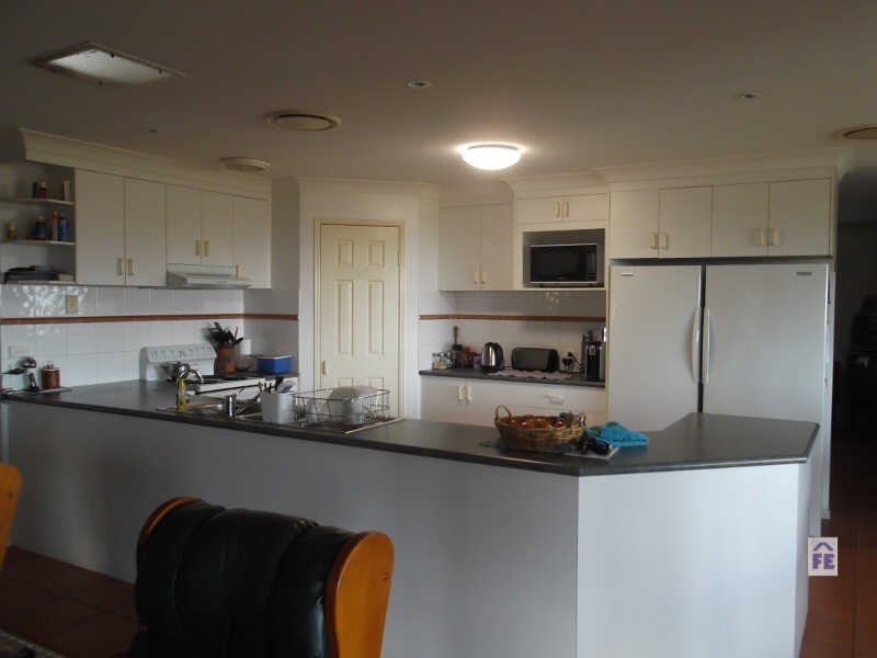 15 Couchmans Road, Kingaroy QLD 4610