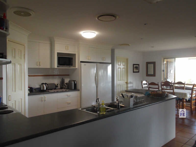 15 Couchmans Road, Kingaroy QLD 4610