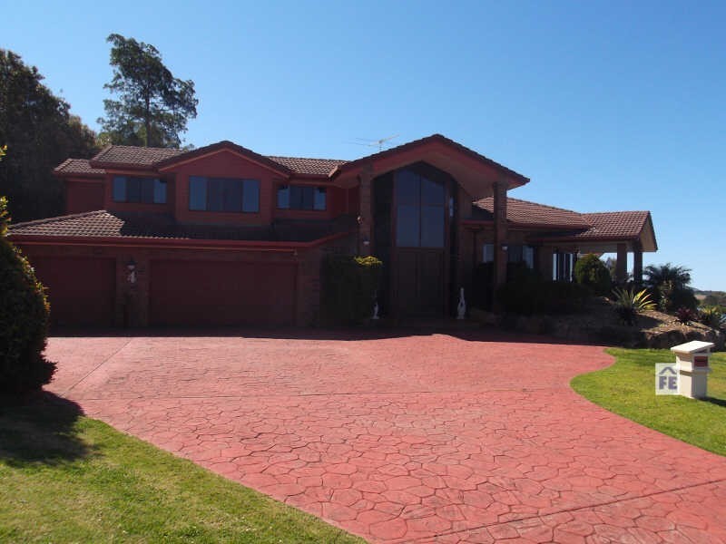 4 Freeman Court, Kingaroy QLD 4610