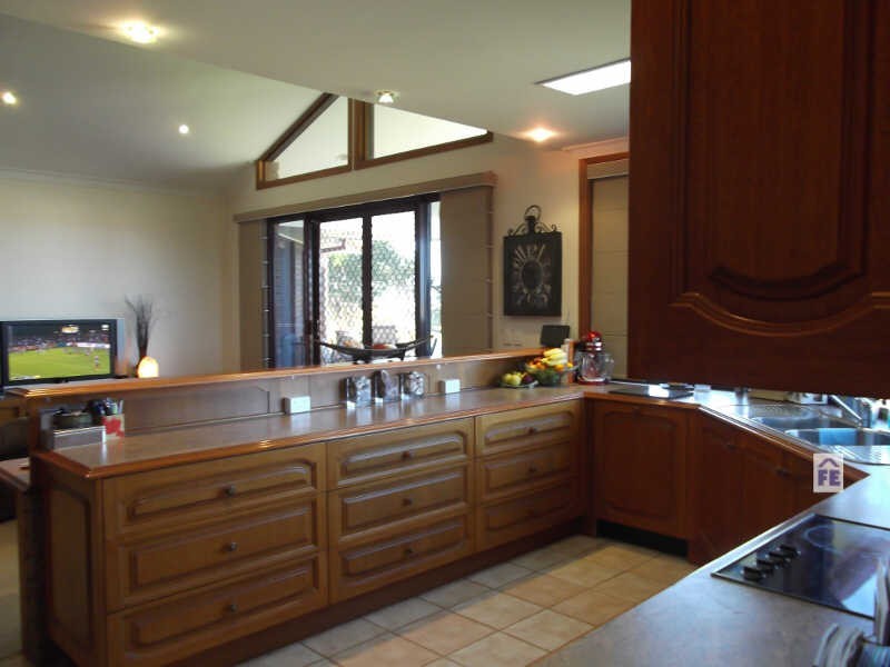 4 Freeman Court, Kingaroy QLD 4610