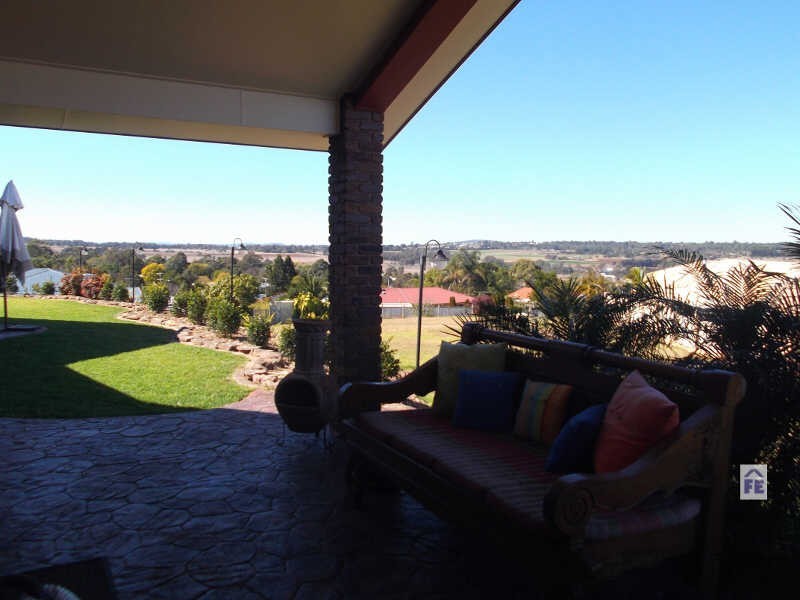 4 Freeman Court, Kingaroy QLD 4610