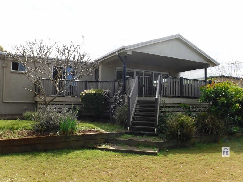 3 Wattle Street, Kingaroy QLD 4610