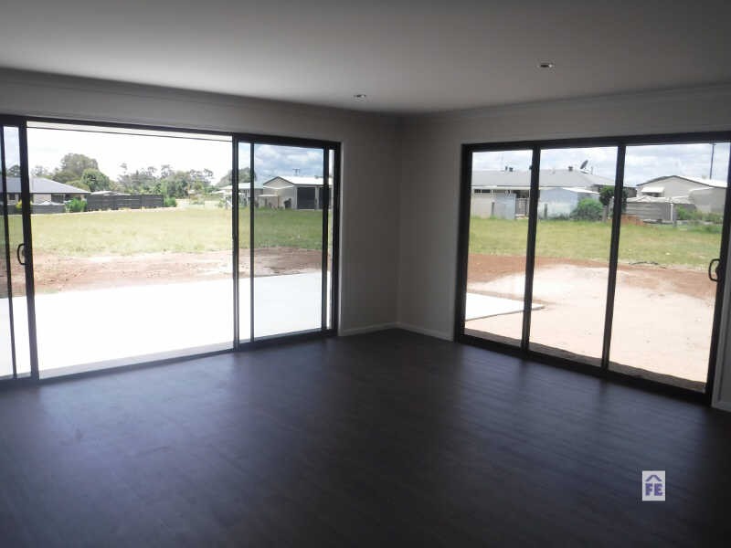 8-10 Bethany Street, Taabinga QLD 4610