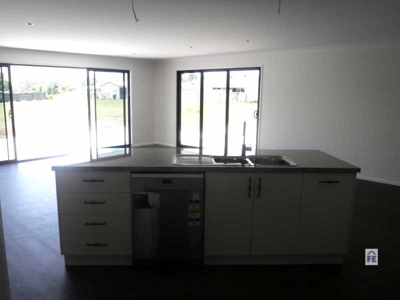 8-10 Bethany Street, Taabinga QLD 4610