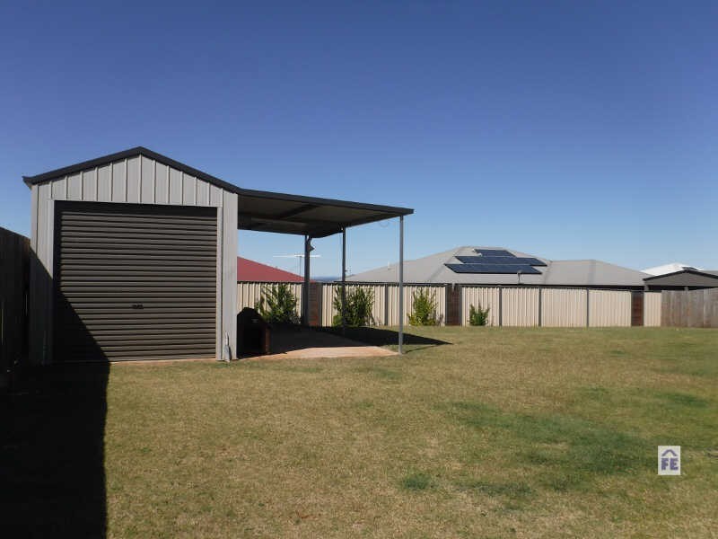 9 Bridgeman Parade, Kingaroy QLD 4610