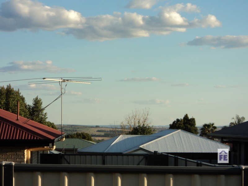 9 Bridgeman Parade, Kingaroy QLD 4610