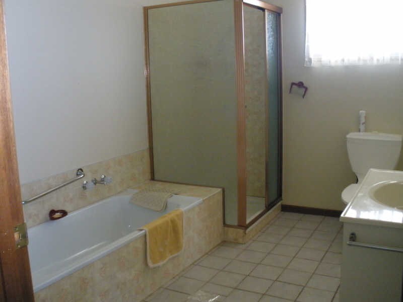 46 Hilltop Drive, Ellesmere QLD 4610