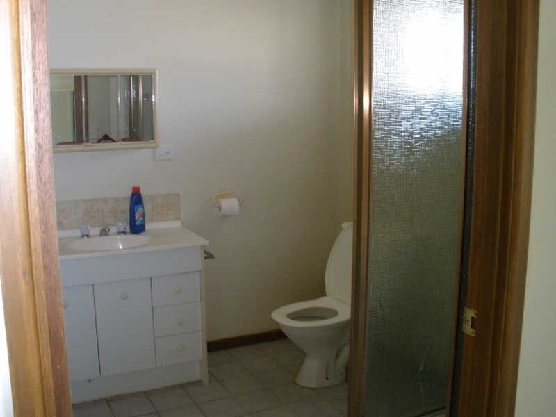 46 Hilltop Drive, Ellesmere QLD 4610