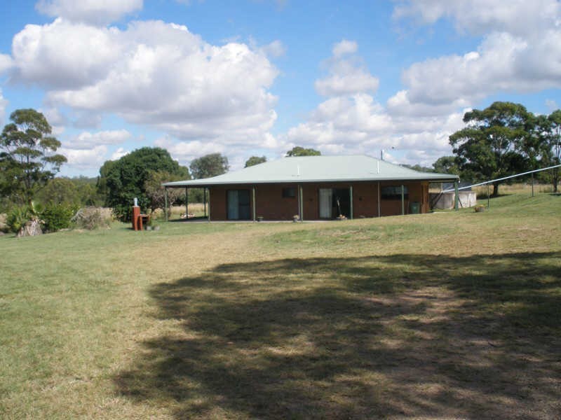 46 Hilltop Drive, Ellesmere QLD 4610