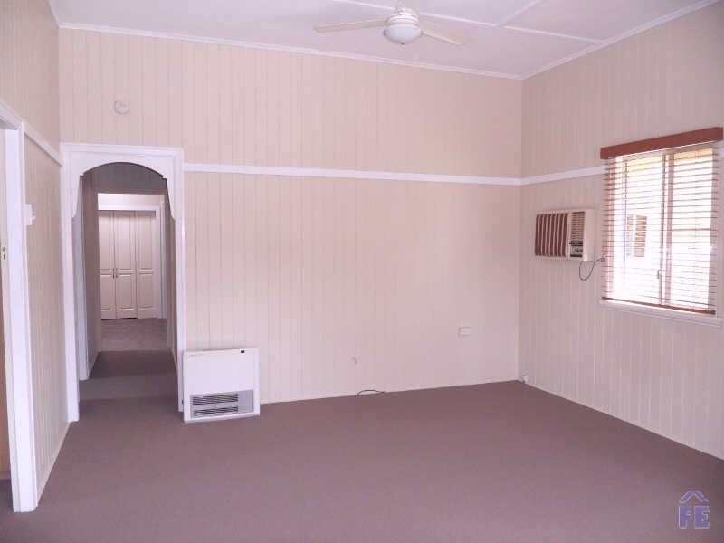 5 Toomey Street, Kingaroy QLD 4610