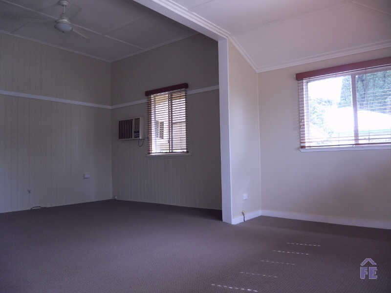 5 Toomey Street, Kingaroy QLD 4610