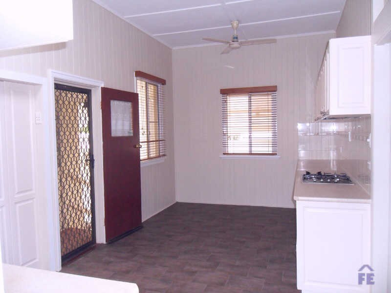 5 Toomey Street, Kingaroy QLD 4610