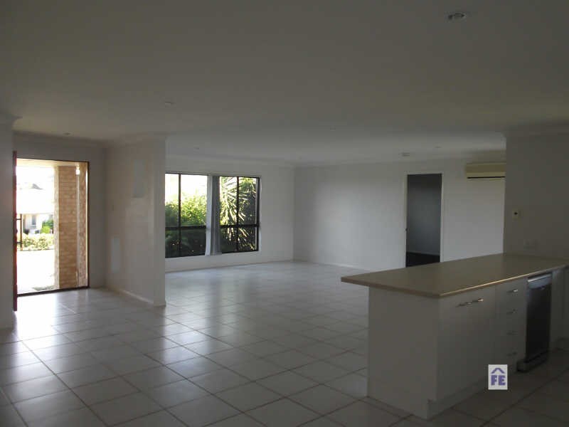 29 Banksia Drive, Kingaroy QLD 4610