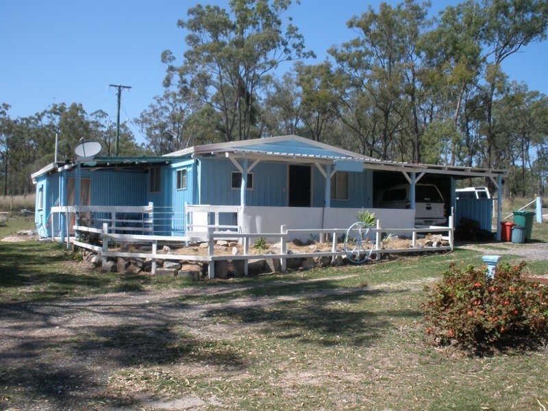 17 Ridge Road, Durong QLD 4610