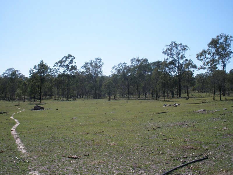 17 Ridge Road, Durong QLD 4610