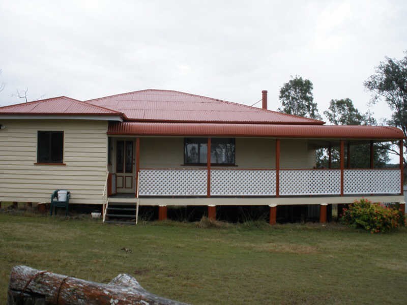 6 Main Street, Maidenwell QLD 4615