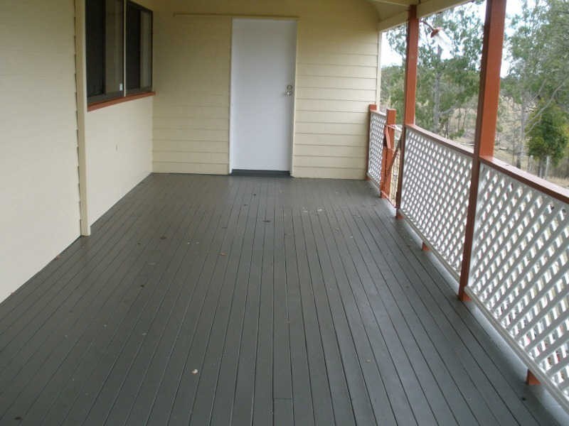 6 Main Street, Maidenwell QLD 4615