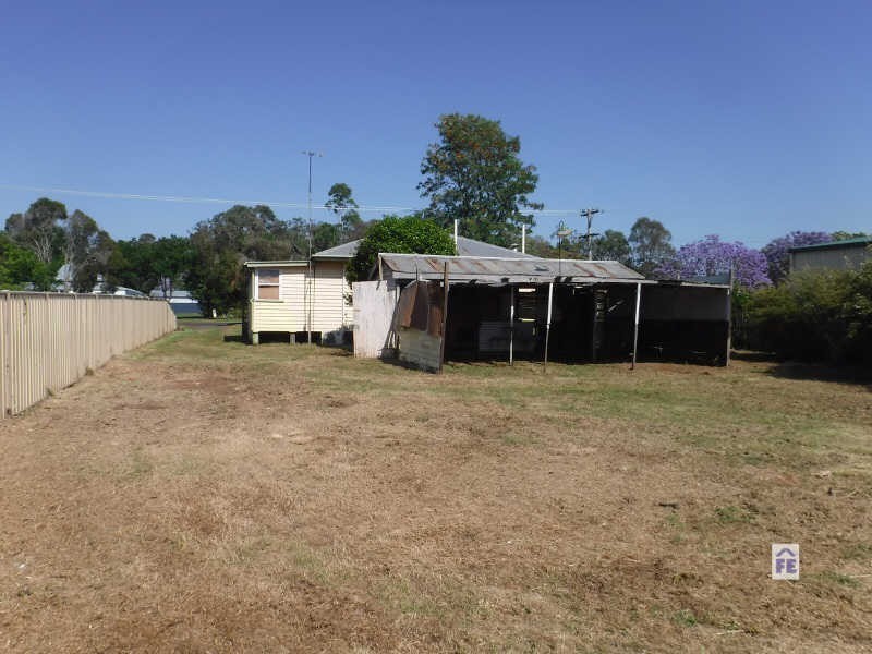 44 First Ave, Kingaroy QLD 4610