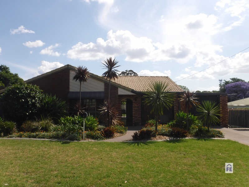 1 Cowie Drive, Kingaroy QLD 4610