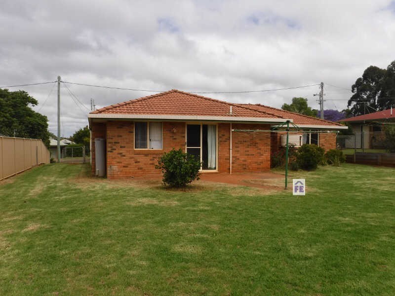 14 Campbell Street, Kingaroy QLD 4610