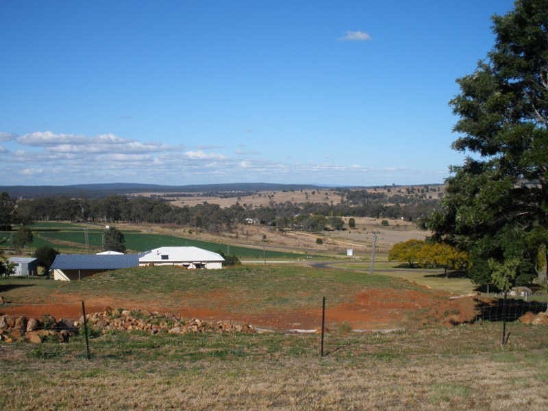 13 Magnussens Drive, Tingoora QLD 4608