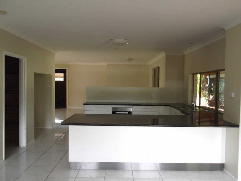 20 Grant Ave, Kingaroy QLD 4610