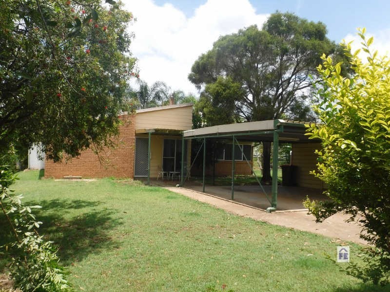 19 Buckingham Street, Kingaroy QLD 4610