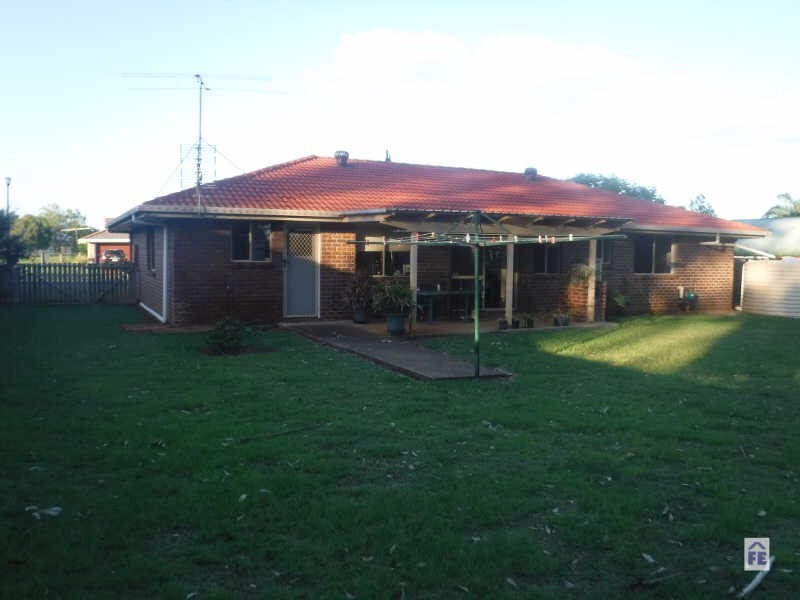 13 Kurtellen Crescent, Kingaroy QLD 4610