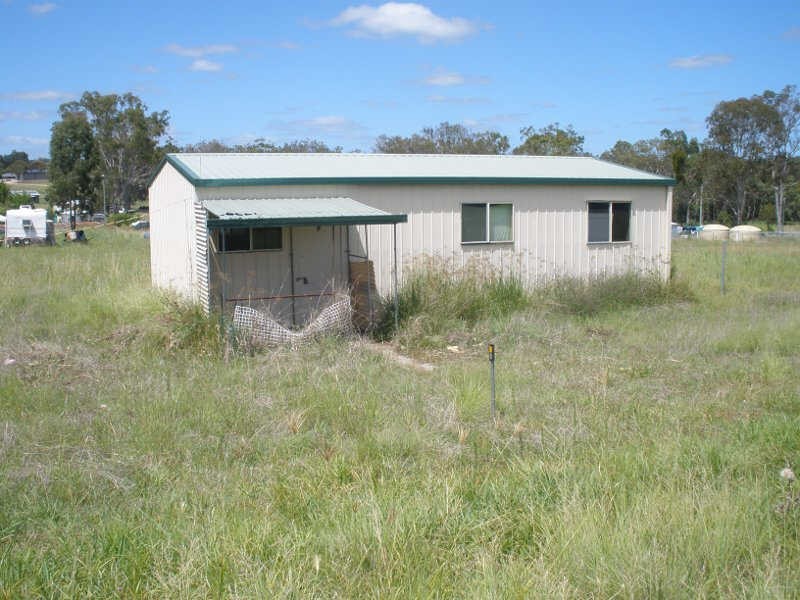 8 Harris Street, Hivesville QLD 4612